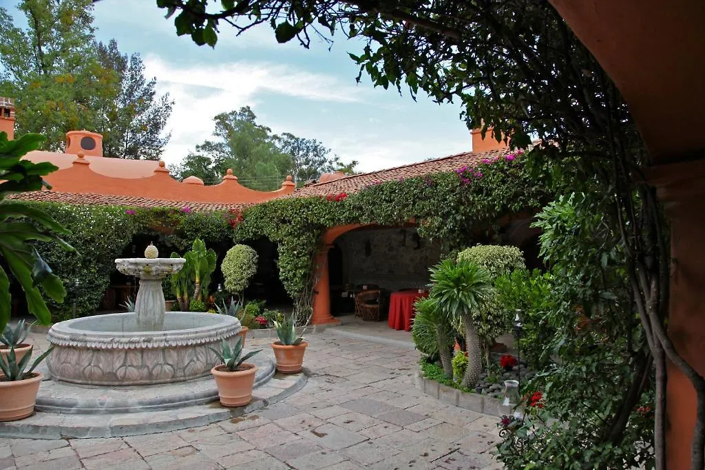 Antigua Villa Santa Monica-1