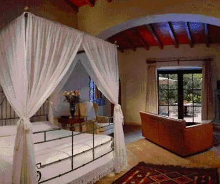Antigua Villa Santa Monica-2
